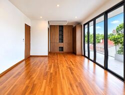 Fernhill Road (D10), Semi-Detached #638181331